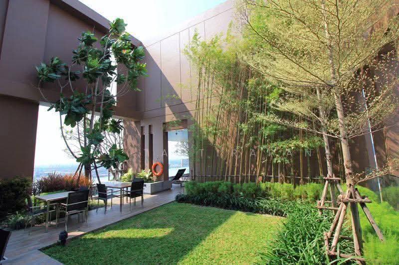 The Lofts Ekkamai, Bangkok, 1415 Sukhumvit Road, Phra Kanong Nua, Watthana, Bangkok, 2 Bedrooms, 74 sqm, Condo For Rent, by Nat Tantirapan, 500551042 - DDproperty.com