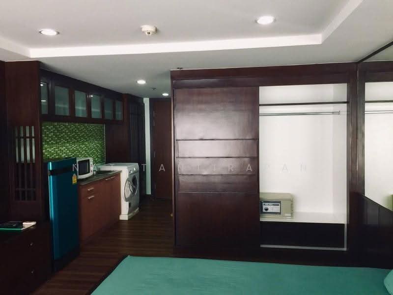The Trendy, Bangkok, 10 Soi Sukhumvit 13, Khlongtoei Nua, Watthana, Bangkok, 1 Bedroom, 35 sqm, Condo For Rent, by Nat Tantirapan, 500551069 - DDproperty.com