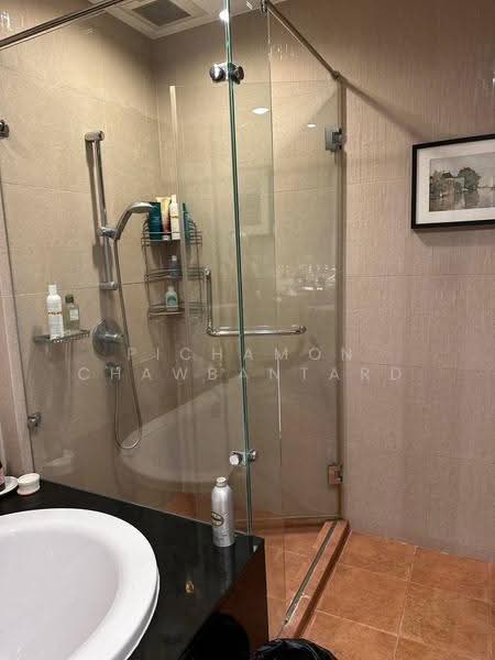 Baan Rajprasong, Bangkok, 3 Rajdamri Road, Lumphini, Pathum Wan, Bangkok, 2 Bedrooms, 120 sqm, Condo For Rent, by Pichamon Chawbantard, 500551078 - DDproperty.com