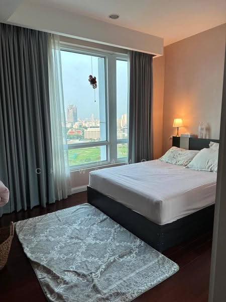 Baan Rajprasong, Bangkok, 3 Rajdamri Road, Lumphini, Pathum Wan, Bangkok, 2 Bedrooms, 120 sqm, Condo For Rent, by Pichamon Chawbantard, 500551078 - DDproperty.com