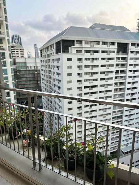 Baan Rajprasong, Bangkok, 3 Rajdamri Road, Lumphini, Pathum Wan, Bangkok, 2 Bedrooms, 120 sqm, Condo For Rent, by Pichamon Chawbantard, 500551078 - DDproperty.com