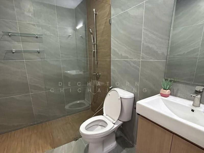 Monterey Place, Bangkok, Rama 4 Road, Khlong Toei, Bangkok, 2 Bedrooms, 58 sqm, Condo For Sale, by Dechatorn Chichaiyang, 500551081 - DDproperty.com