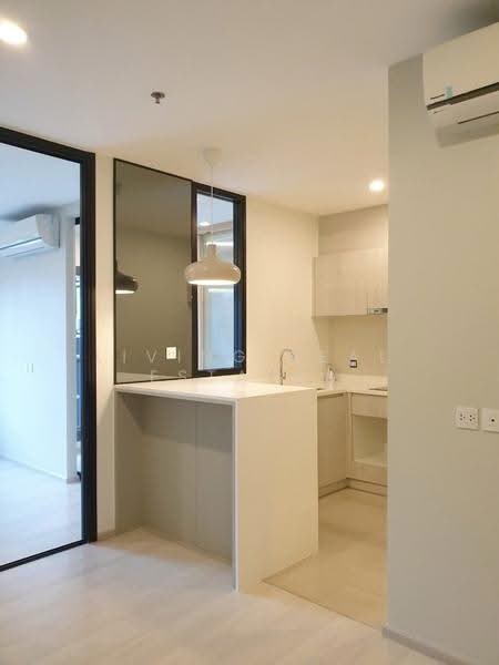 Life Asoke, Bangkok, Asoke-Dindang Road, Bang Kapi, Huai Khwang, Bangkok, 1 Bedroom, 36 sqm, Condo For Rent, by Living Real Estates, 500551082 - DDproperty.com