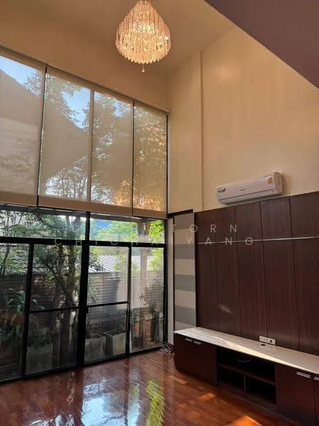 Baan Sasida, Bangkok, 19/1 Sukhumvit, Khong Tan, Khlong Toei, Bangkok, 3 Bedrooms, 220 sqm, Apartment For Rent, by Dechatorn Chichaiyang, 500551110 - DDproperty.com