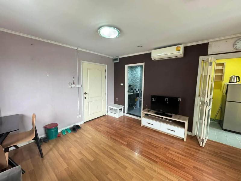 Lumpini Place Narathiwas 24, Bangkok, Sathu Pradit 19 Alley 3, Chong Nonsi, Yan Nawa, Bangkok, 1 Bedroom, 33 sqm, Condo For Rent, by Nattayaporn Peumkul (Benz), 500551164 - DDproperty.com