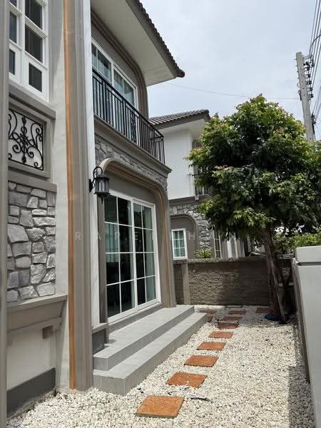 Grandio Bangna KM.5 : แกรนดิโอ บางนา กม.5, สมุทรปราการ, ถนนบัวนครินทร์, บางแก้ว, บางพลี, สมุทรปราการ, 145 ตร.ม., บ้านเดี่ยว ขาย, โดย Rapeephan, 500551170 - DDproperty.com