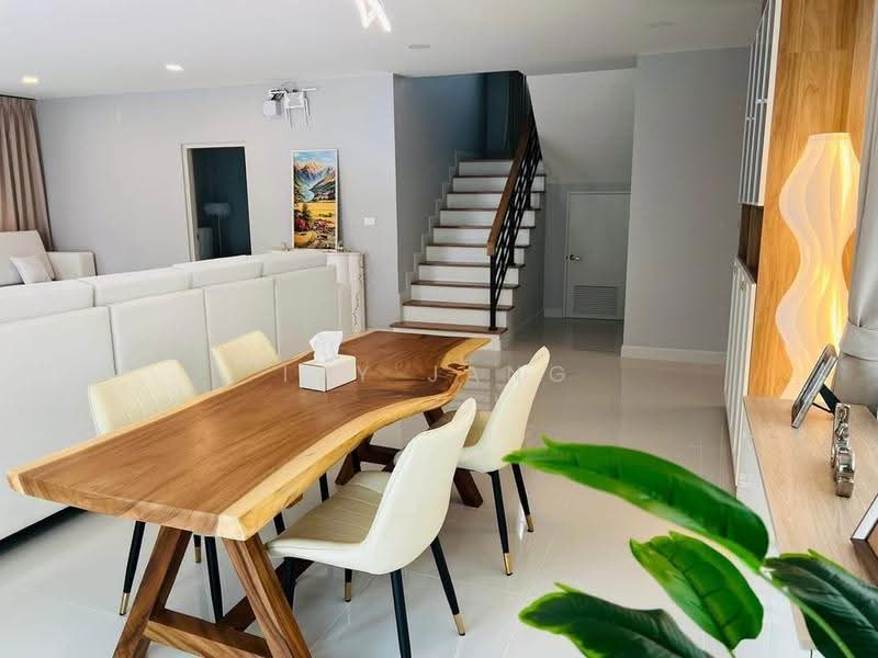 Centro Bangna Phase 2 : เซนโทร บางนา เฟส 2, สมุทรปราการ, บางแก้ว, บางพลี, สมุทรปราการ, 280 ตร.ม., บ้านเดี่ยว ให้เช่า, โดย Ivy Jang, 500551188 - DDproperty.com