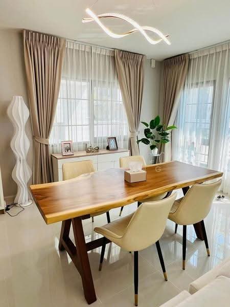 Centro Bangna Phase 2, Samut Prakan, Bang Kaeo, Bang Plee, Samut Prakan, 4 Bedrooms, 280 sqm, Single Detached House For Rent, by Ivy Jang, 500551188 - DDproperty.com