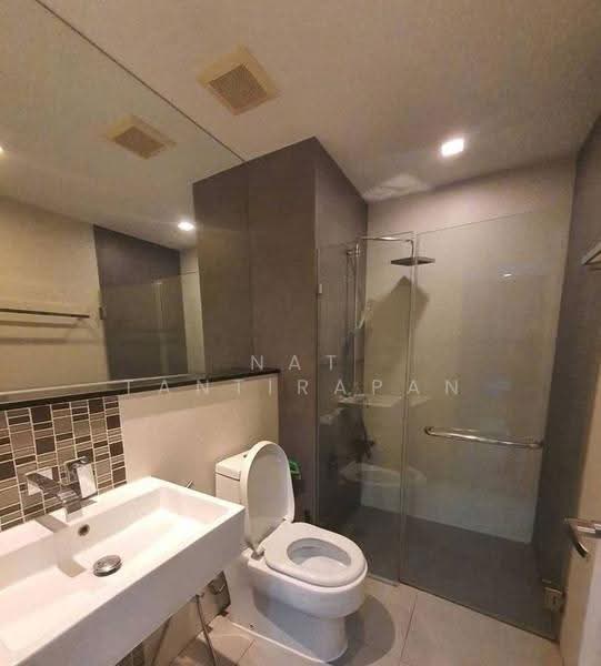 Urbano Absolute Sathon-Taksin, Bangkok, 345 Charoen Nakhon 14/2 Alley, Khlong Ton Sai, Khlong San, Bangkok, 1 Bedroom, 38 sqm, Condo For Rent, by Nat Tantirapan, 500551247 - DDproperty.com