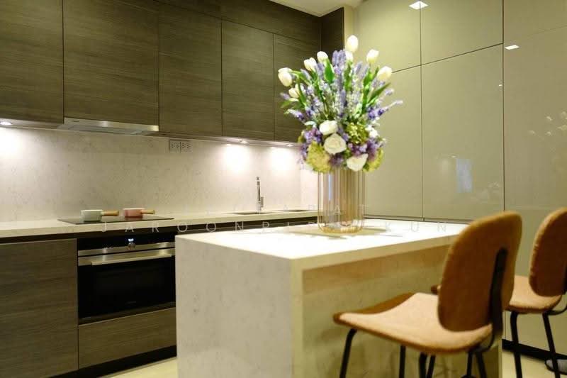The Esse Asoke, Bangkok, 333 Soi Sukhumvit 21, Sukhumvit Road, Khlongtoei Nua, Watthana, Bangkok, 2 Bedrooms, 75 sqm, Condo For Rent, by Jettapat Jaroonpipatkun, 500551285 - DDproperty.com
