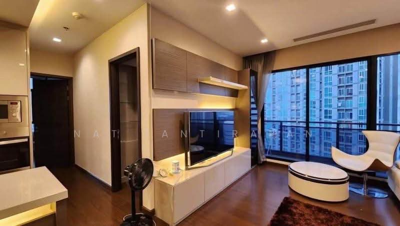 Ivy Ampio, Bangkok, 48 Ratchadaphisek Road, Huai Khwang, Bangkok, 2 Bedrooms, 82 sqm, Condo For Rent, by Nat Tantirapan, 500551302 - DDproperty.com