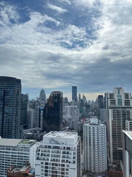 Noble BE19 Sukhumvit, Bangkok, 89 Sukhumvit 19 Alley, Khlong Tan Nua, Watthana, Bangkok, 1 Bedroom, 67 sqm, Condo For Rent, by Dechatorn Chichaiyang, 500551311 - DDproperty.com
