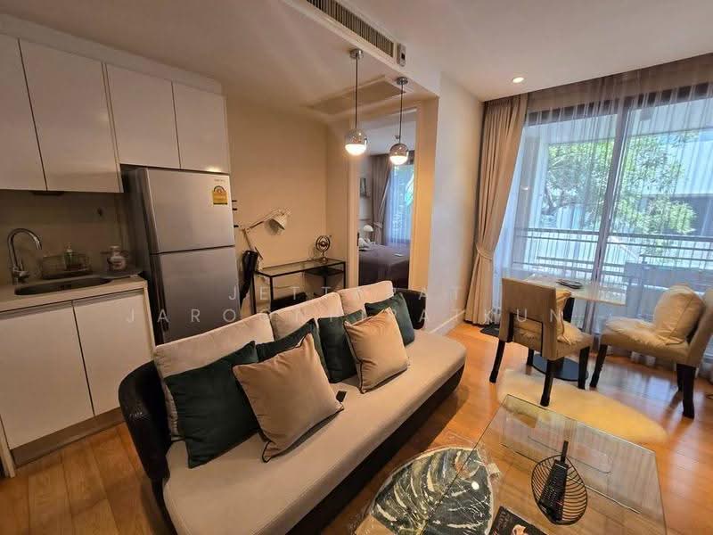 Collezio Sathorn-Pipat, Bangkok, 41 Soi Pipat 1 Silom Road, Silom, Bang Rak, Bangkok, 1 Bedroom, 42 sqm, Condo For Rent, by Jettapat Jaroonpipatkun, 500551333 - DDproperty.com