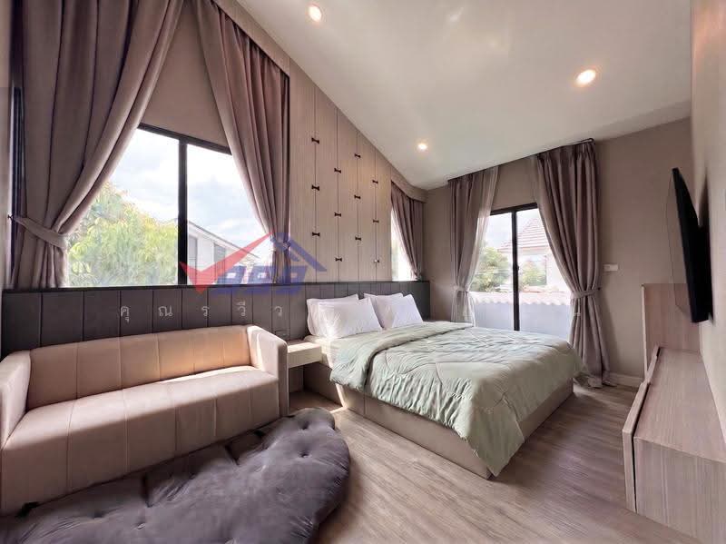Perfect Place Ramkhamhaeng-Suvarnabhumi 3, Bangkok, Wat Arun, Bangkok Yai, Bangkok, 4 Bedrooms, 142 sqm, Single Detached House For Sale, by คุณรวีวรรณ อู่เงิน, 500551350 - DDproperty.com