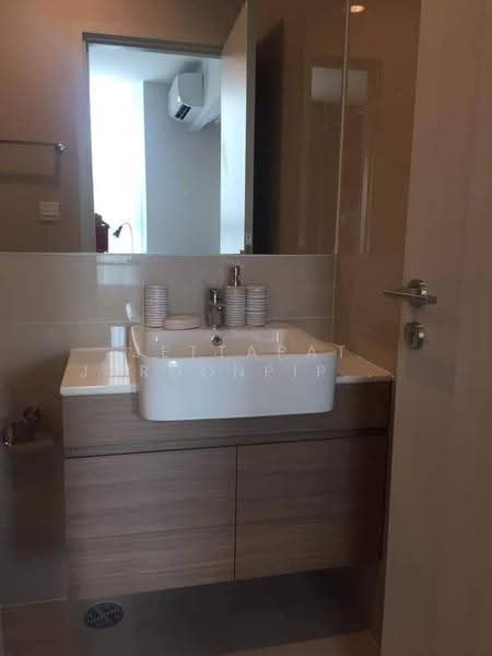 Noble Revolve Ratchada 2, Bangkok, 70 Soi Ratchadaphisek 10, Ratchadaphisek Road, Huai Khwang, Bangkok, 1 Bedroom, 25 sqm, Condo For Rent, by Jettapat Jaroonpipatkun, 500551360 - DDproperty.com
