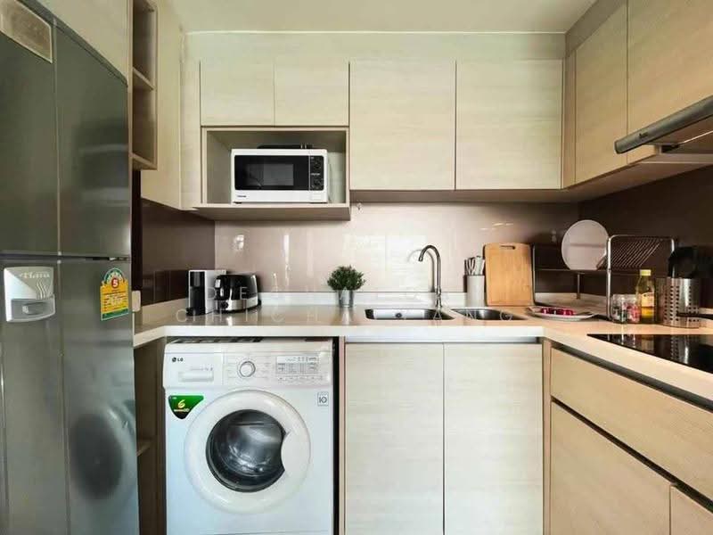 Socio Reference 61, Bangkok, Sukhumvit 61, Khlongtoei Nua, Watthana, Bangkok, 2 Bedrooms, 68 sqm, Condo For Rent, by Dechatorn Chichaiyang, 500551414 - DDproperty.com