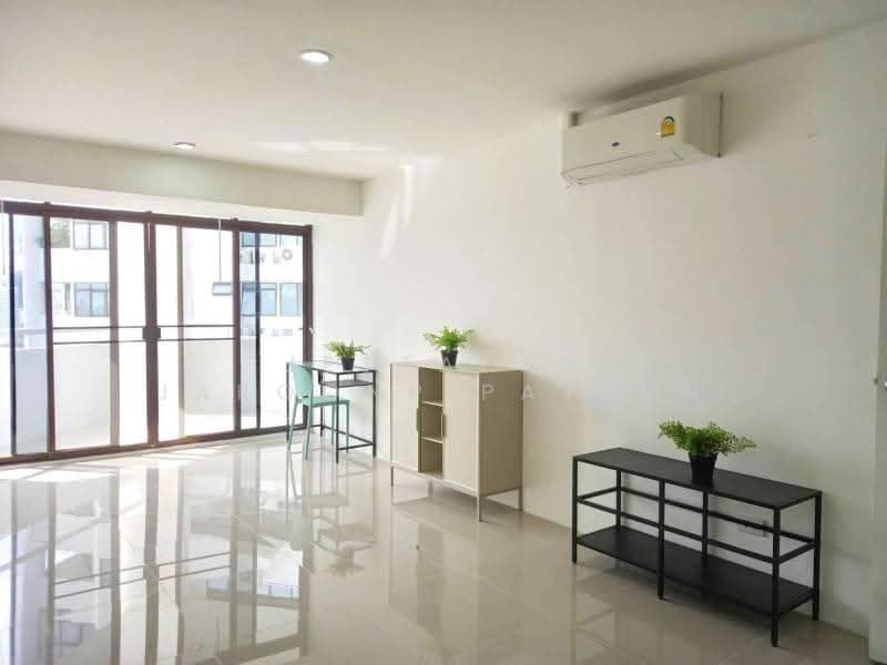 The Waterford Park, Bangkok, Soi Sukhumvit 53, Khlong Tan Nua, Watthana, Bangkok, 2 Bedrooms, 113 sqm, Condo For Rent, by Jettapat Jaroonpipatkun, 500551423 - DDproperty.com