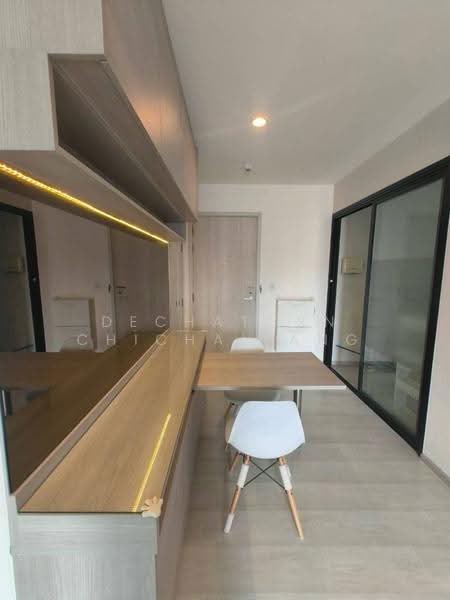 Life Asoke, Bangkok, Asoke-Dindang Road, Bang Kapi, Huai Khwang, Bangkok, 2 Bedrooms, 55 sqm, Condo For Rent, by Dechatorn Chichaiyang, 500551424 - DDproperty.com