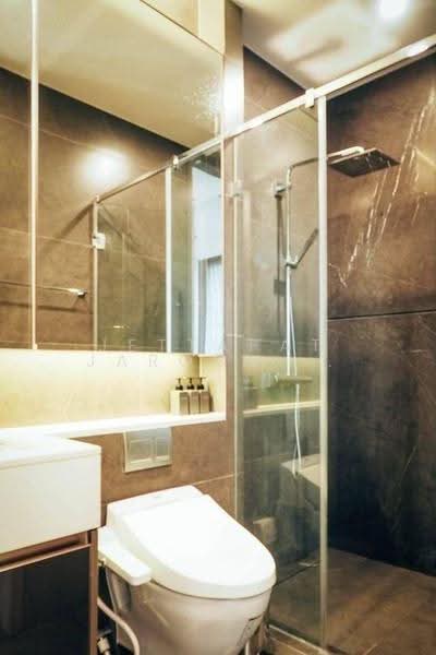 The Esse at Singha Complex, Bangkok, 1788 New Petchaburi Rd, Khlongtoei Nua, Watthana, Bangkok, 1 Bedroom, 36 sqm, Condo For Rent, by Jettapat Jaroonpipatkun, 500551426 - DDproperty.com