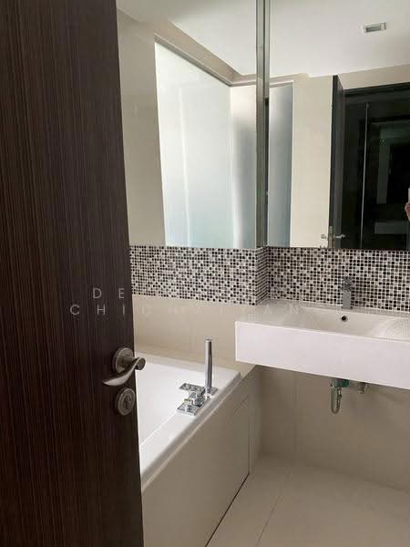 Rhythm Sukhumvit 44/1, Bangkok, Sukhumvit Road, Phra Kanong, Khlong Toei, Bangkok, 1 Bedroom, 45 sqm, Condo For Rent, by Dechatorn Chichaiyang, 500551456 - DDproperty.com