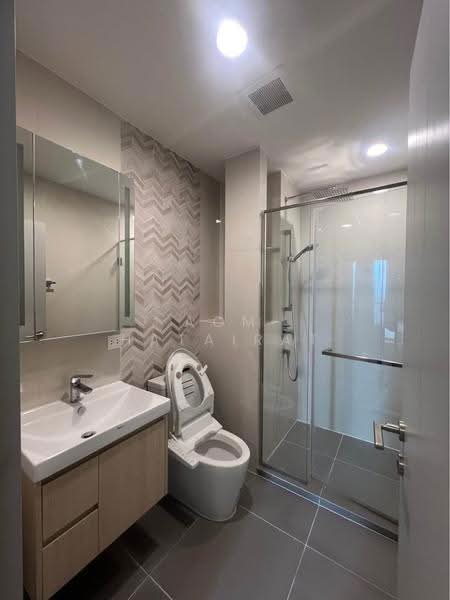 Oka Haus Sukhumvit 36, bangkok, 3399 Rama 4 Road, Khong Tan, Khlong Toei, Bangkok, 1 Bedroom, 37 sqm, Condo For Rent, by Aom Hatairat, 500551498 - DDproperty.com