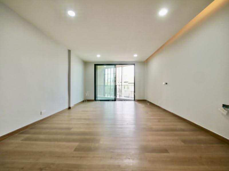 Home Office รีโนเวทใหม่ 3.5 ชั้น ซ.เฉลิมพระเกียรติ 6, Bangkok, Bang Chak, Phra Khanong, Bangkok, , 291 sqm, Shophouse For Sale, by ทัตเทพ ดิลกพัฒนะกูล, 500551520 - DDproperty.com