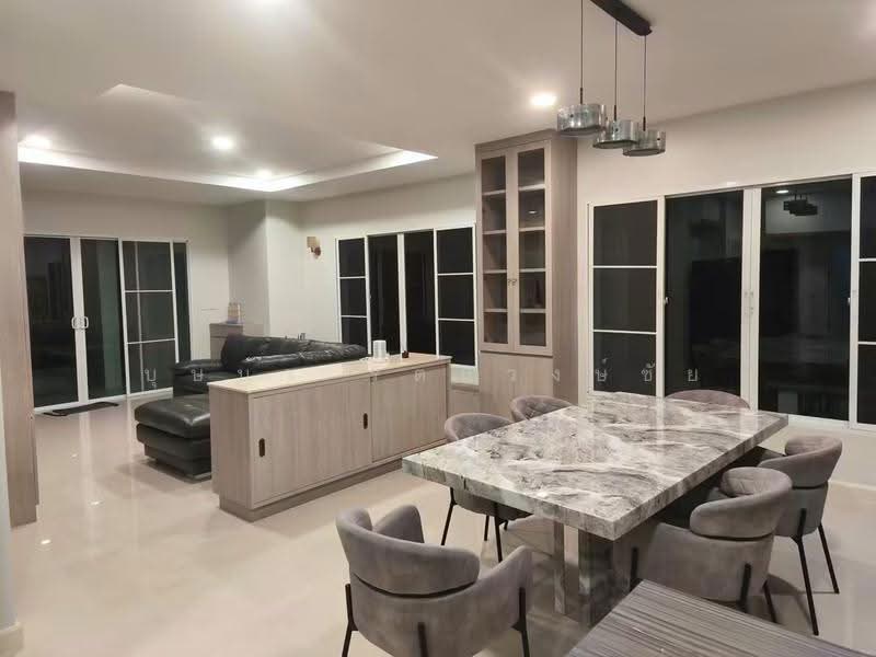 Baan Klang Krung The Nice Ratchavipha, Bangkok, 2 Kamphaeng Phet Road, Lat Yao, Chatuchak, Bangkok, 3 Bedrooms, 310 sqm, Single Detached House For Rent, by บุษบา รัตนวงษ์ชัย, 500551554 - DDproperty.com