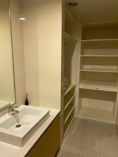 The Alcove Thonglor 10 : ดิ แอลโคฟ ทองหล่อ, กรุงเทพ, 199 ซ.สุขุมวิท 63 ถนนเอกมัย, คลองตันเหนือ, วัฒนา, กรุงเทพ, 41 ตร.ม., คอนโด ให้เช่า, โดย Jettapat Jaroonpipatkun, 500551567 - DDproperty.com