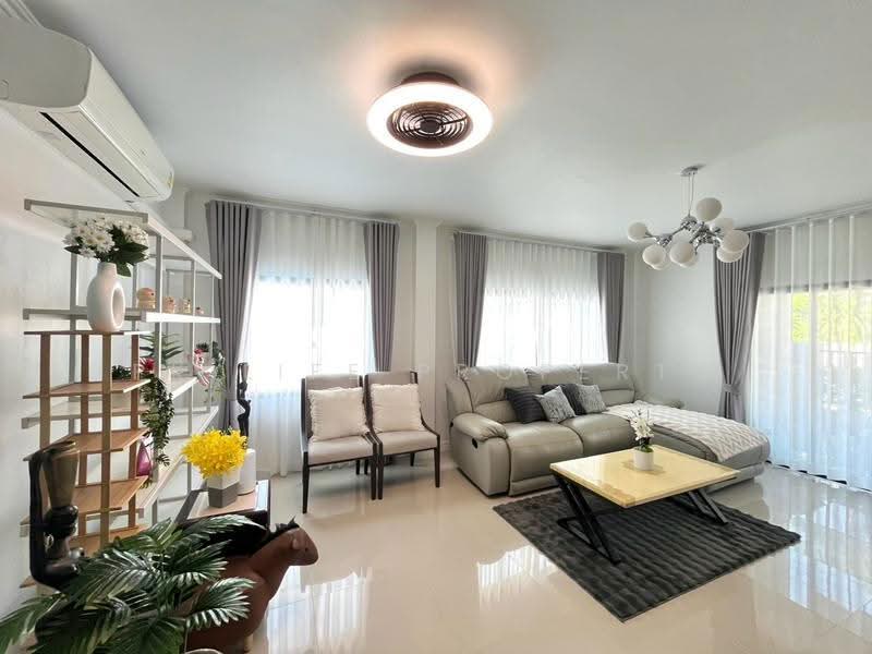 5S0312 Pool villa for sale 9,800,000 baht 3 bedroom 3 bathroom at kathu have fully furnished, Phuket, Kathu, Phuket, 3 Bedrooms, 200 sqm, Villa For Sale, by PK LIFE Property, 500551579 - DDproperty.com