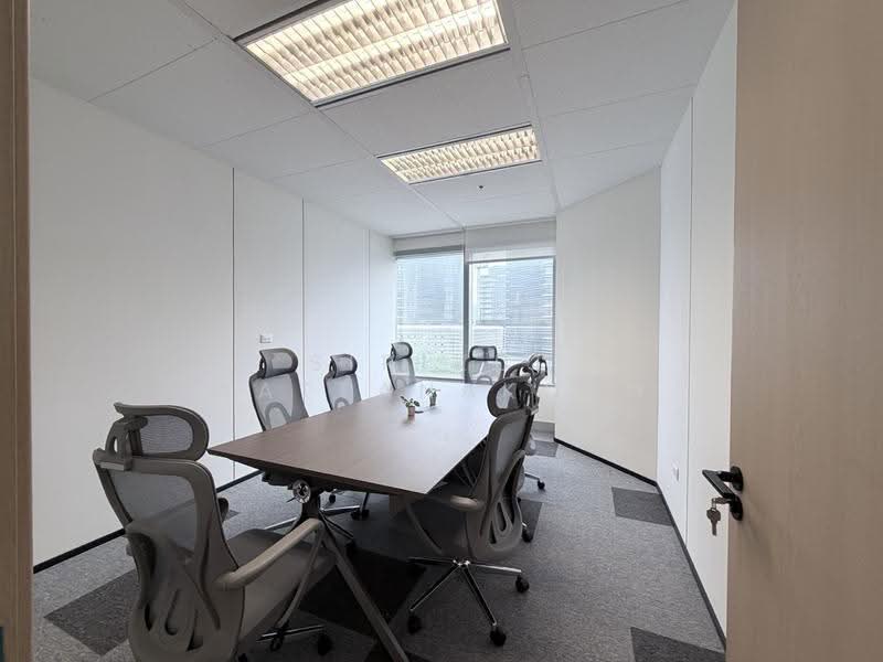Office แต่งใหม่พร้อมเฟอร์, 550ม.จาก BTS เพลินจิต, ในตึกมีร้านอาหาร, Food court, กรุงเทพ, Witthayu, ลุมพินี, ปทุมวัน, กรุงเทพ, 142 ตร.ม., สำนักงาน ให้เช่า, โดย Sirikul Wattanakorn, 500551598 - DDproperty.com