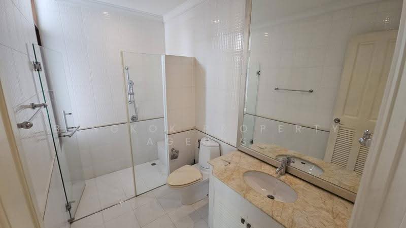 Baan Sansiri Sukhumvit 67, Bangkok, 32 Soi Sukhumvit 67, Phra Kanong Nua, Watthana, Bangkok, 4 Bedrooms, 394 sqm, Single Detached House For Rent, by BANGKOK PROPERTY AGENTS, 500551623 - DDproperty.com
