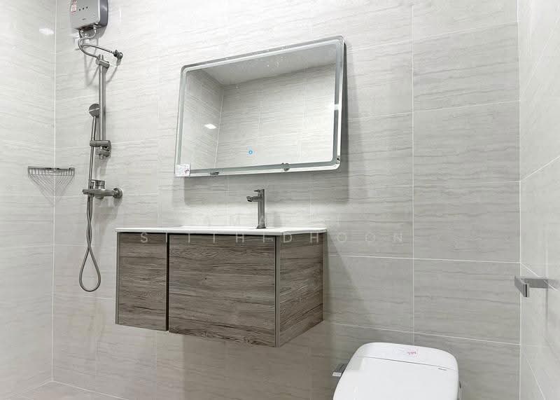 Modern Classic House Thonglor Soi 25, Bangkok, Khlong Tan Nua, Watthana, Bangkok, 5 Bedrooms, 600 sqm, Single Detached House For Rent, by Amarin Sitthidhoon, 500551637 - DDproperty.com
