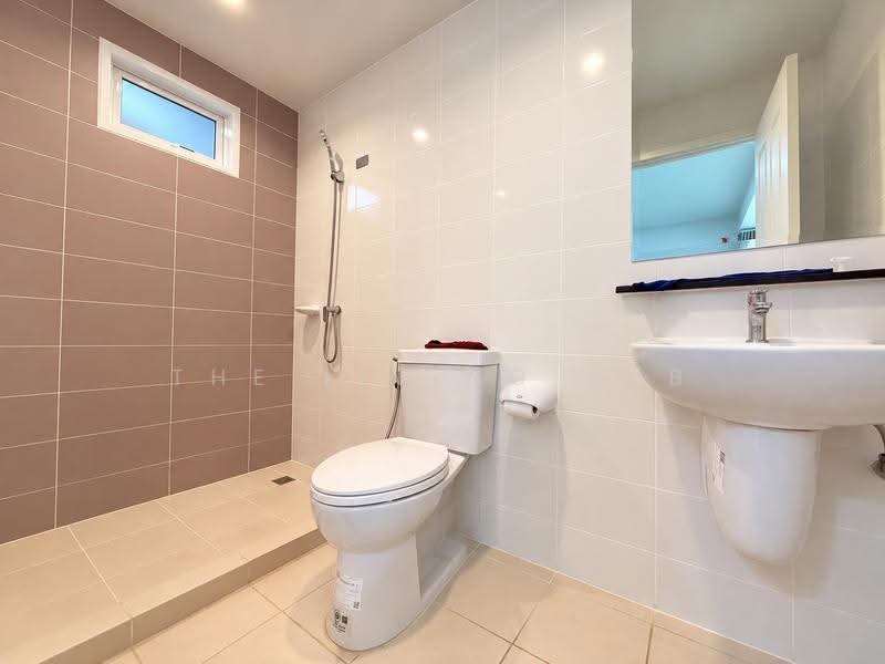The Village Rangsit - Wongwaen, Pathum Thani, Leabklong 5 Road (West Side), Lat Sawai, Lam Luk Ka, Pathum Thani, 3 Bedrooms, 132 sqm, Townhouse For Sale, by THE LIVING HUB, 500551652 - DDproperty.com