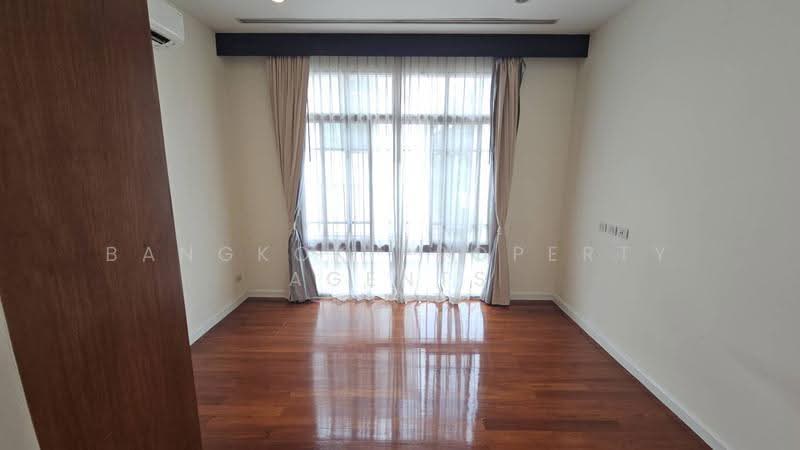 Baan Sansiri Sukhumvit 67, Bangkok, 32 Soi Sukhumvit 67, Phra Kanong Nua, Watthana, Bangkok, 4 Bedrooms, 394 sqm, Single Detached House For Rent, by BANGKOK PROPERTY AGENTS, 500551667 - DDproperty.com