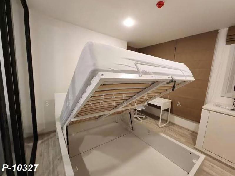 XT Huaikhwang, Bangkok, 244 Ratchadaphisek Road, Huai Khwang, Bangkok, 1 Bedroom, 30 sqm, Condo For Rent, by Nichaphat Sakunchayapha, 500551668 - DDproperty.com