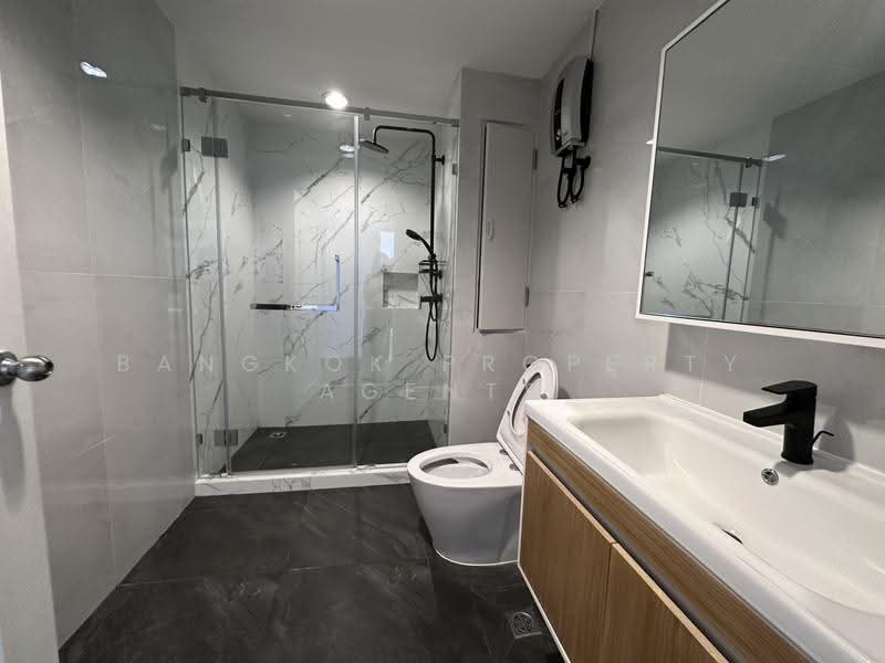D.S. Tower 1 Sukhumvit 33, Bangkok, Soi Phrom Chit, Khlong Tan Nua, Watthana, Bangkok, 3 Bedrooms, 200 sqm, Condo For Rent, by BANGKOK PROPERTY AGENTS, 500551697 - DDproperty.com