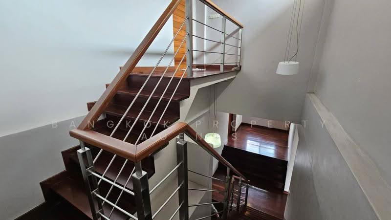 House between Thonglor and Phromphong, กรุงเทพ, คลองตัน, คลองเตย, กรุงเทพ, 300 ตร.ม., บ้านเดี่ยว ให้เช่า, โดย BANGKOK PROPERTY AGENTS, 500551762 - DDproperty.com