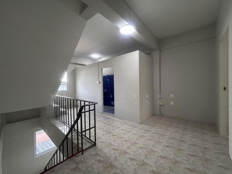 ตึกแถว 3.5 ชั้น ซอยหมู่บ้าน ทวีโชติ 4 วัดพระเงิน บางใหญ่, Nonthaburi, Bang Muang, Bang Yai, Nonthaburi, , 200 sqm, Shophouse For Sale, by บริษัท เอชแอล แอสเซท จำกัด, 500551791 - DDproperty.com