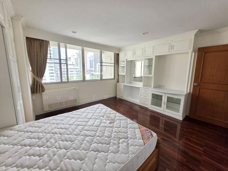 D.S. Tower 1 Sukhumvit 33, Bangkok, Soi Phrom Chit, Khlong Tan Nua, Watthana, Bangkok, 3 Bedrooms, 236 sqm, Condo For Rent, by Khun Toey เตย, 500551811 - DDproperty.com