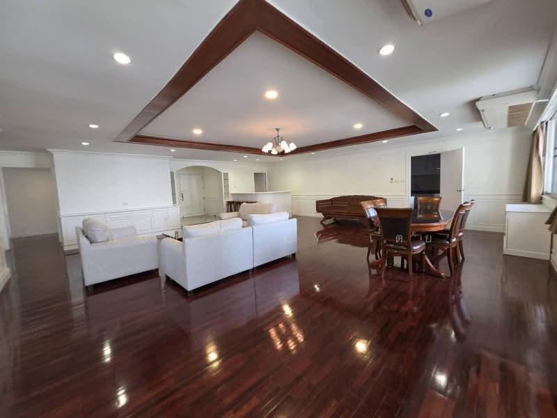 D.S. Tower 1 Sukhumvit 33, Bangkok, Soi Phrom Chit, Khlong Tan Nua, Watthana, Bangkok, 3 Bedrooms, 236 sqm, Condo For Rent, by Khun Toey เตย, 500551811 - DDproperty.com