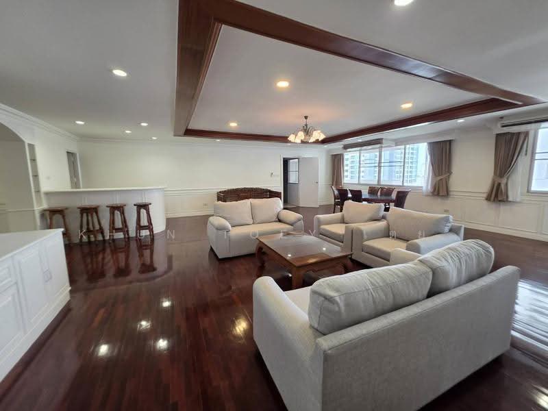 D.S. Tower 1 Sukhumvit 33, Bangkok, Soi Phrom Chit, Khlong Tan Nua, Watthana, Bangkok, 3 Bedrooms, 236 sqm, Condo For Rent, by Khun Toey เตย, 500551811 - DDproperty.com