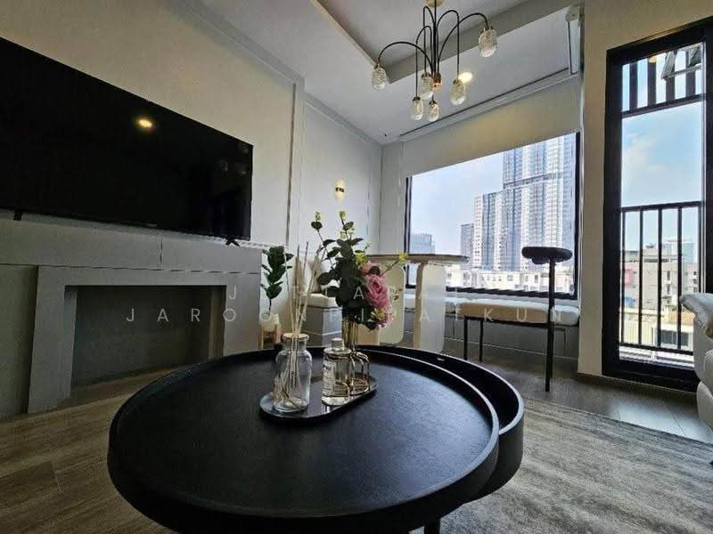 SOHO Bangkok Ratchada, Bangkok, 74 Pracha Rat Bamphen Rd, Huai Khwang, Bangkok, 1 Bedroom, 52 sqm, Condo For Rent, by Jettapat Jaroonpipatkun, 500551846 - DDproperty.com