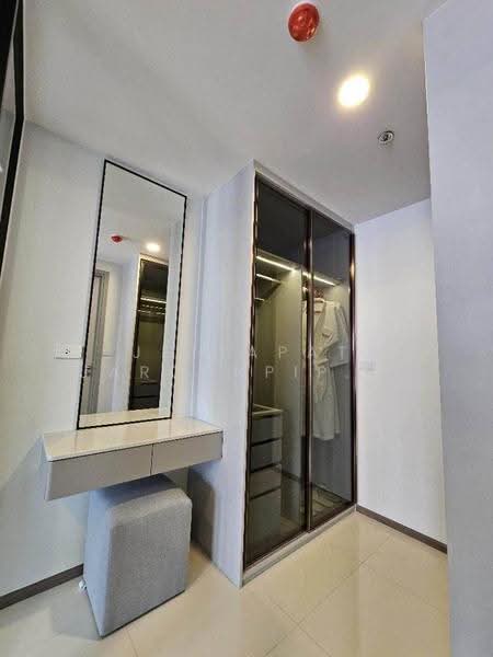 SOHO Bangkok Ratchada, Bangkok, 74 Pracha Rat Bamphen Rd, Huai Khwang, Bangkok, 1 Bedroom, 52 sqm, Condo For Rent, by Jettapat Jaroonpipatkun, 500551846 - DDproperty.com