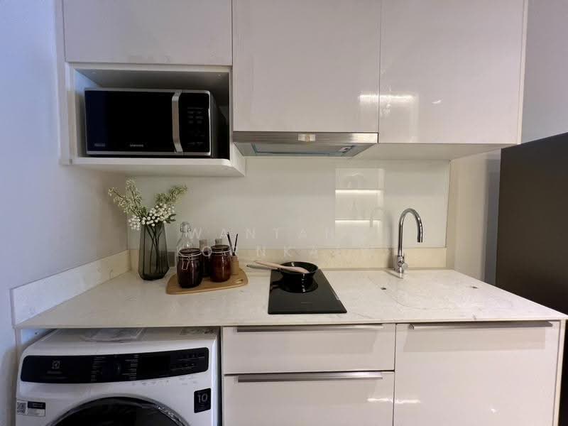 ASHTON Silom, Bangkok, 166 Silom Road, Bang Rak, Bangkok, 1 Bedroom, 50 sqm, Condo For Rent, by Wantana Kornkaew, 500551861 - DDproperty.com