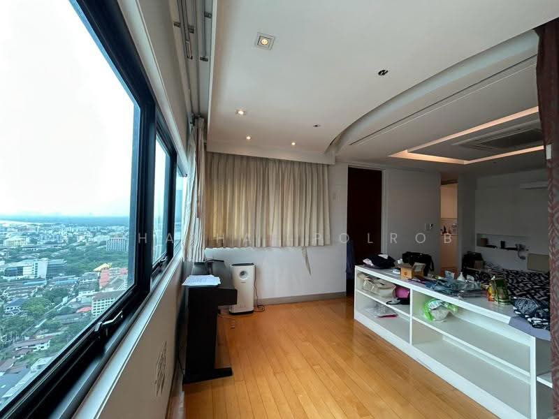 Sathorn Gardens : สาธร การ์เด้นส์, กรุงเทพ, 39 ถนนสาธรใต้, ทุ่งมหาเมฆ, สาทร, กรุงเทพ, 240 ตร.ม., คอนโด ขาย, โดย Sahathat Polrob, 500551864 - DDproperty.com