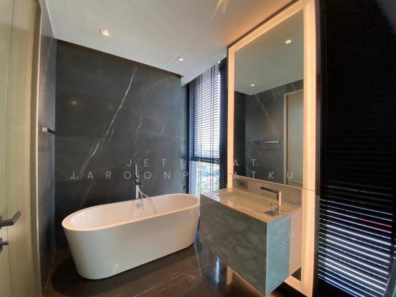 The Monument Thonglor, Bangkok, 998 Thonglor Road, Khlong Tan Nua, Watthana, Bangkok, 2 Bedrooms, 125 sqm, Condo For Rent, by Jettapat Jaroonpipatkun, 500551874 - DDproperty.com