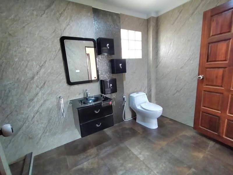 Pool Villa House, Chiang Mai, Pa - Bong, Doi Saket, Chiang Mai, 3 Bedrooms, 250 sqm, Villa For Sale, by Pharita Chaimanee, 500551905 - DDproperty.com
