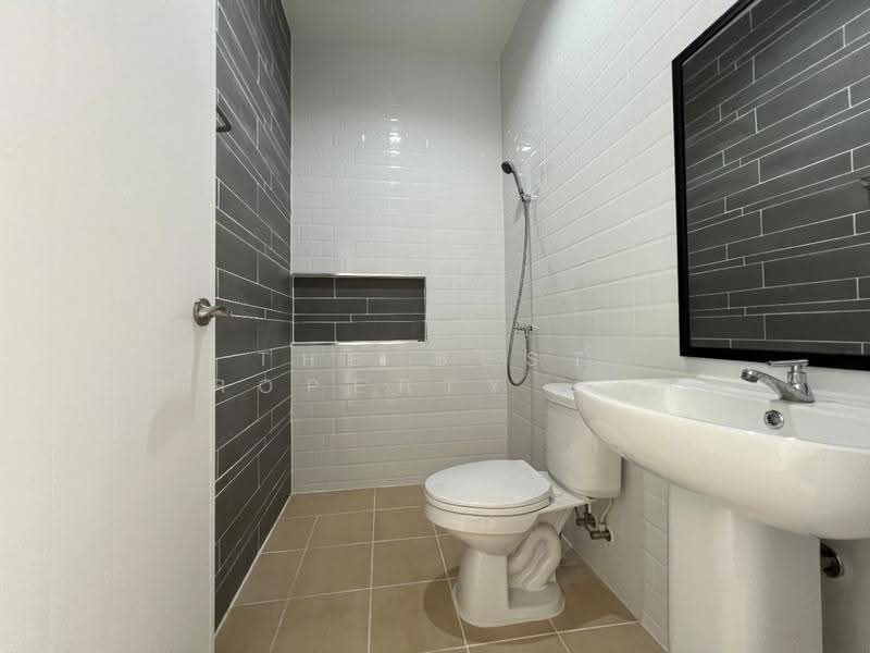 High Living 7, Chon Buri (Pattaya), 199 Thesaban Road 1, Nong Tamlung, Phan Thong, Chon Buri (Pattaya), 3 Bedrooms, 135 sqm, Townhouse For Sale, by The Best Property เจต, 500551920 - DDproperty.com