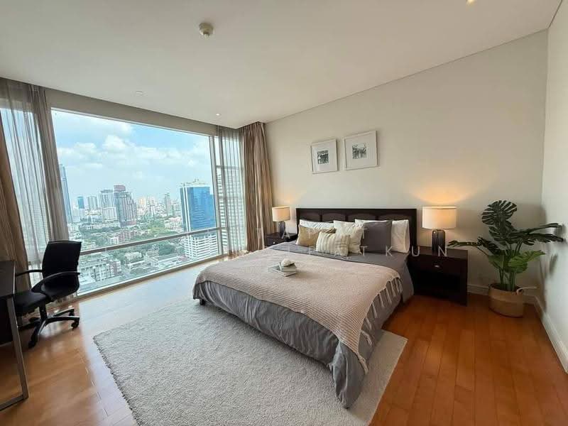 Fullerton Sukhumvit, Bangkok, Sukhumvit Road, Khlong Tan Nua, Watthana, Bangkok, 2 Bedrooms, 105 sqm, Condo For Rent, by Jettapat Jaroonpipatkun, 500551935 - DDproperty.com