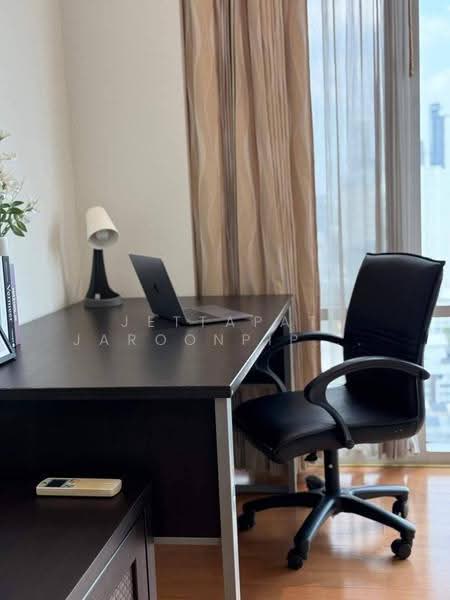 Fullerton Sukhumvit, Bangkok, Sukhumvit Road, Khlong Tan Nua, Watthana, Bangkok, 2 Bedrooms, 105 sqm, Condo For Rent, by Jettapat Jaroonpipatkun, 500551935 - DDproperty.com